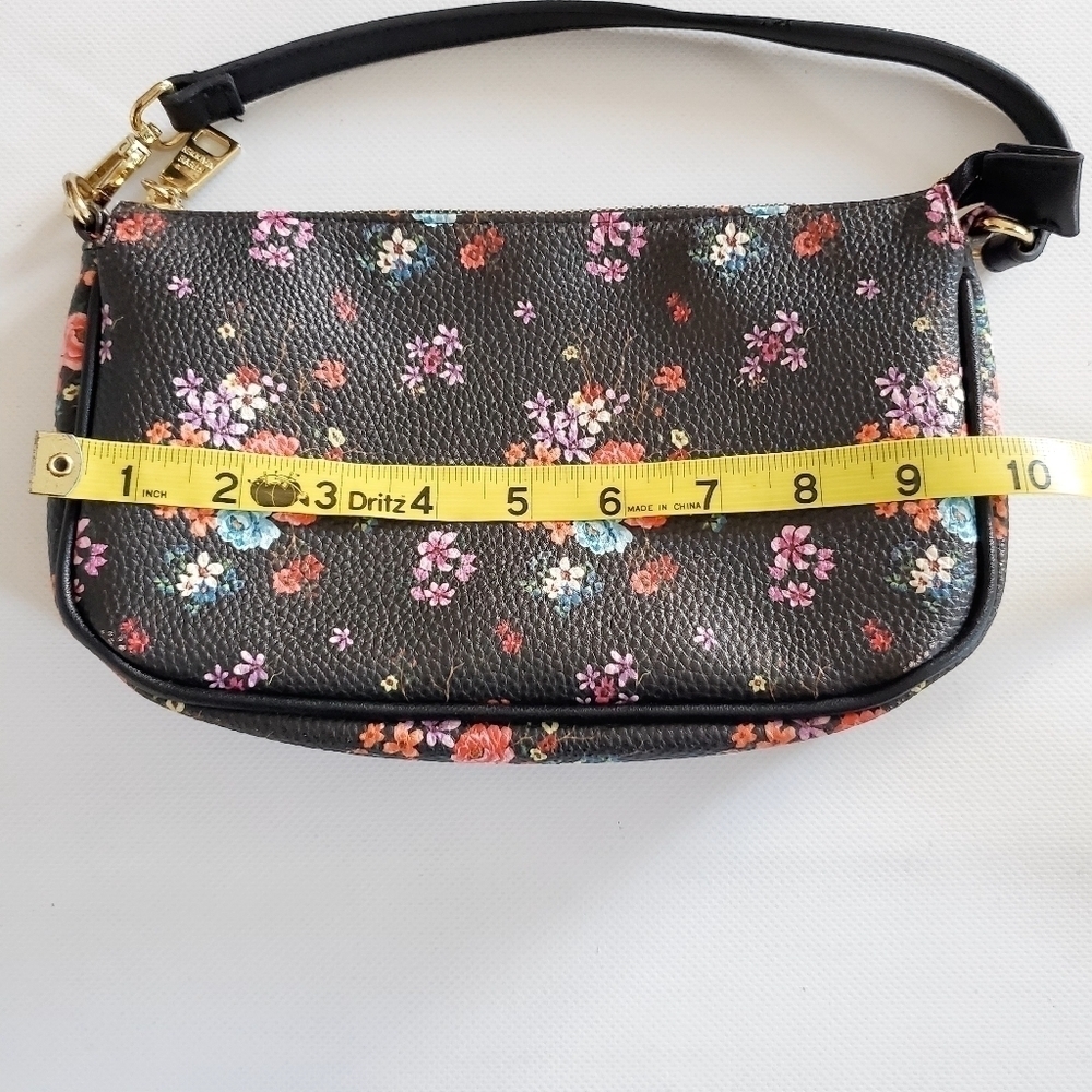 Steven Madden Small Floral Purse Black Red - Picture 8 of 13